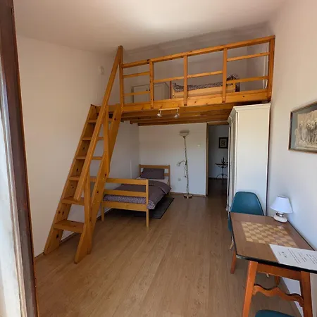 Apartment Karmel Viskovo
