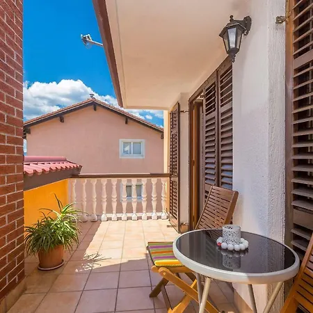 Karmel Apartment