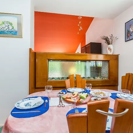 Appartement Karmel Viskovo